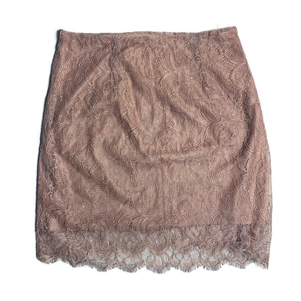 Forever 21 dusty rose lace mini skirt